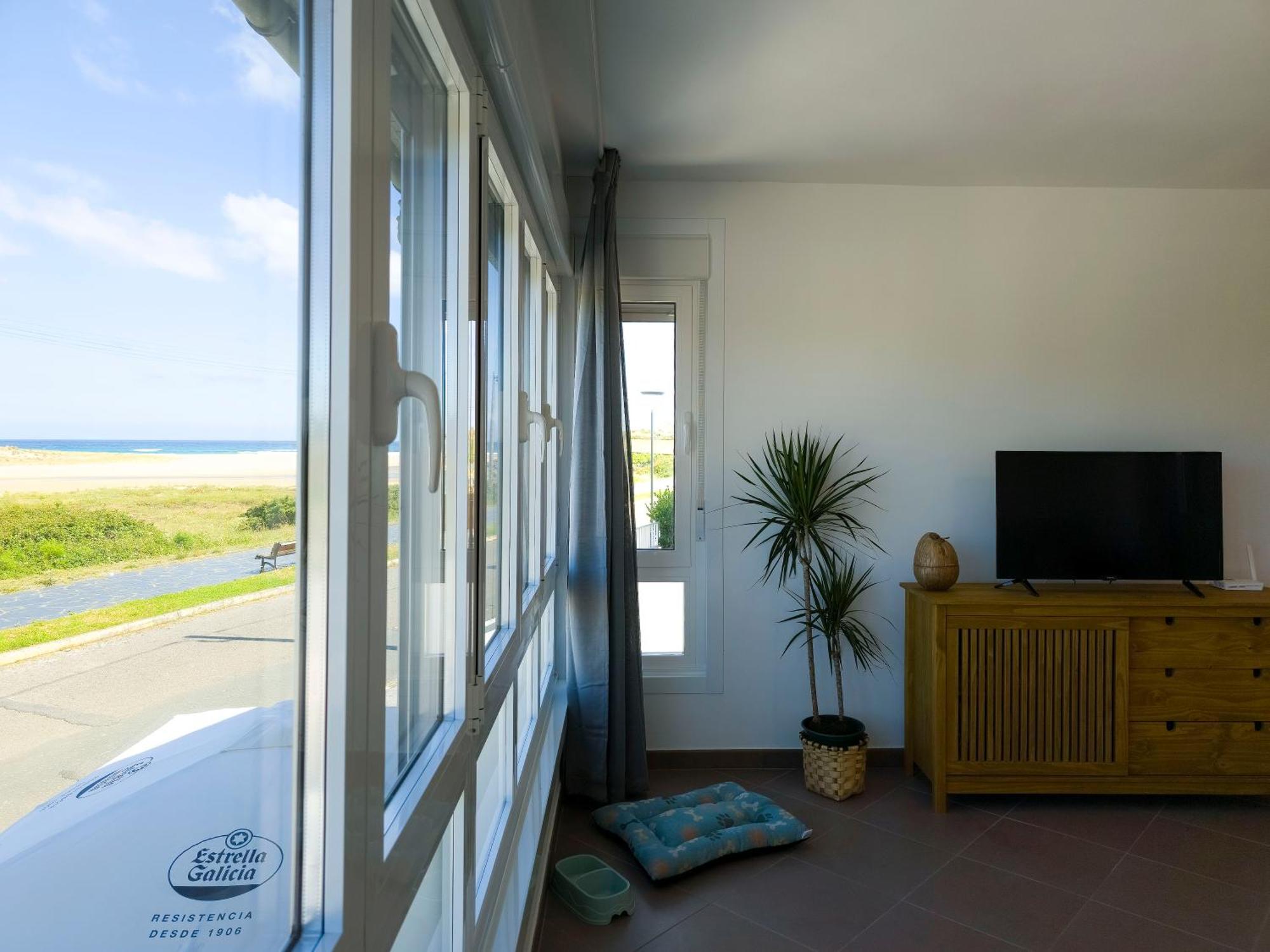 Apartamento O Lago Valdoviño Εξωτερικό φωτογραφία