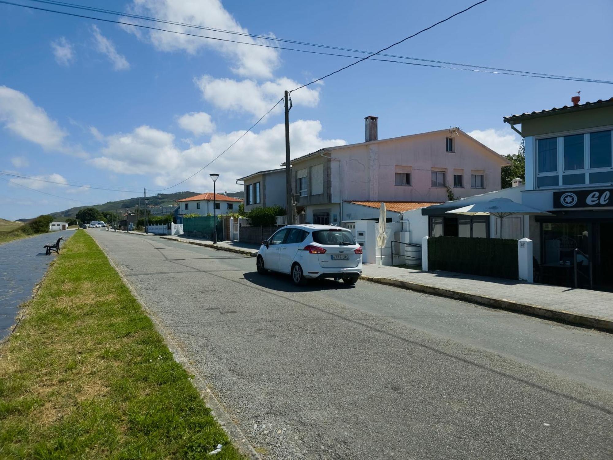 Apartamento O Lago Valdoviño Εξωτερικό φωτογραφία